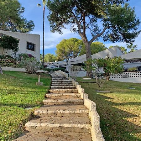 Bungalow With Large Terrace In A Quiet Park - Beach Nearby Sitio de Calahonda Exterior photo