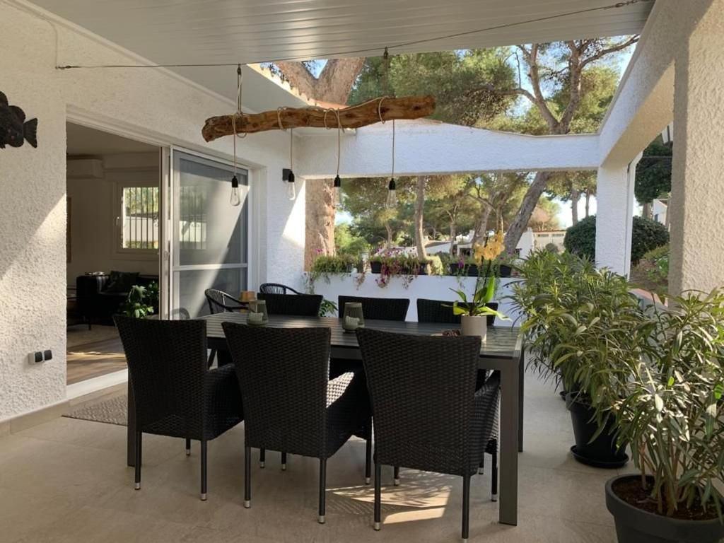 Bungalow With Large Terrace In A Quiet Park - Beach Nearby Sitio de Calahonda Exterior photo